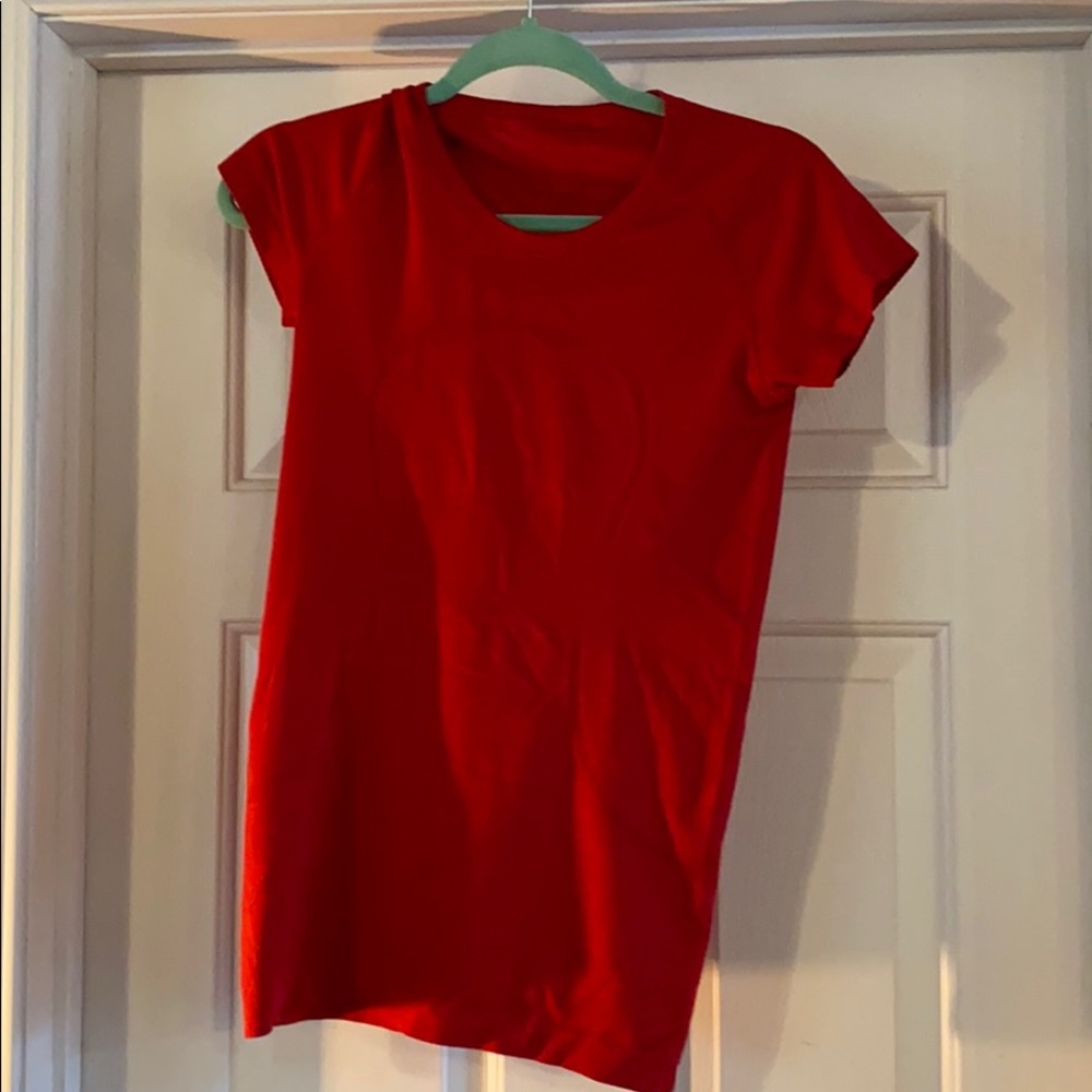 Lululemon swiftly tech short sleeve shirt